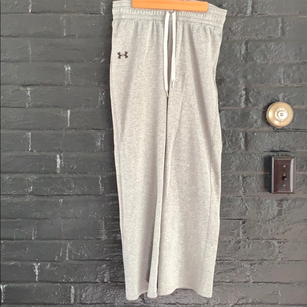 Under Armour sweatpants/ come with 2 pair